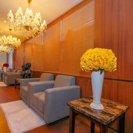 Petit Boutique Hotel Solo ภายนอก รูปภาพ