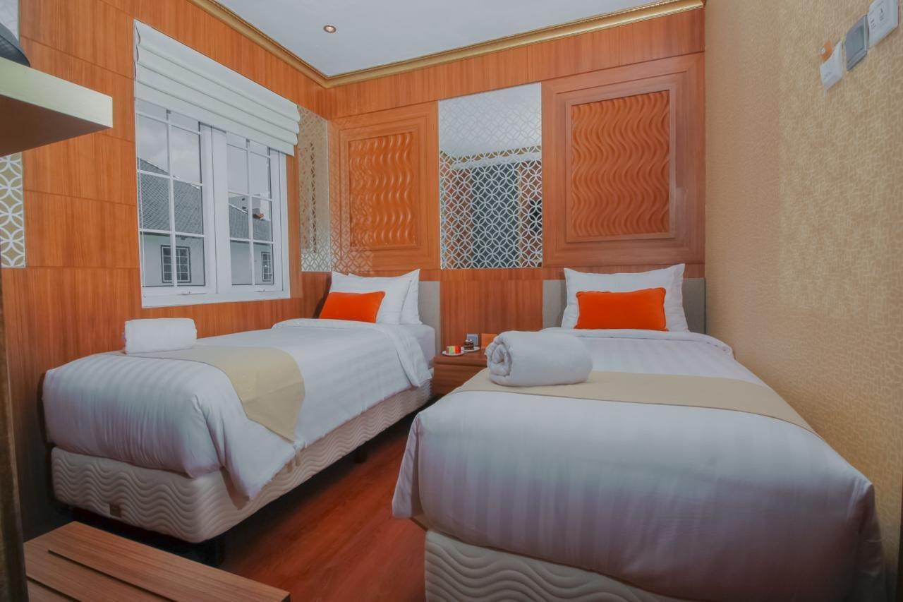 Petit Boutique Hotel Solo ภายนอก รูปภาพ