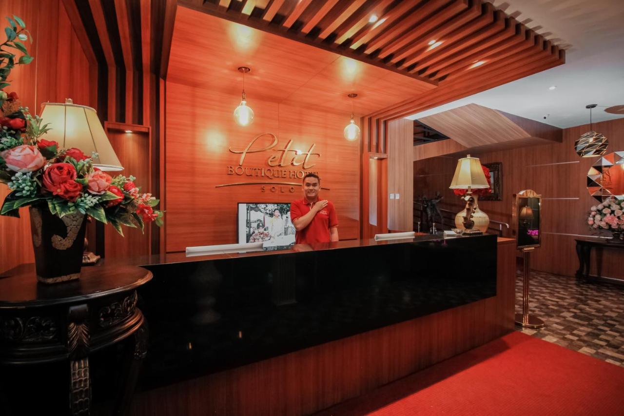 Petit Boutique Hotel Solo ภายนอก รูปภาพ