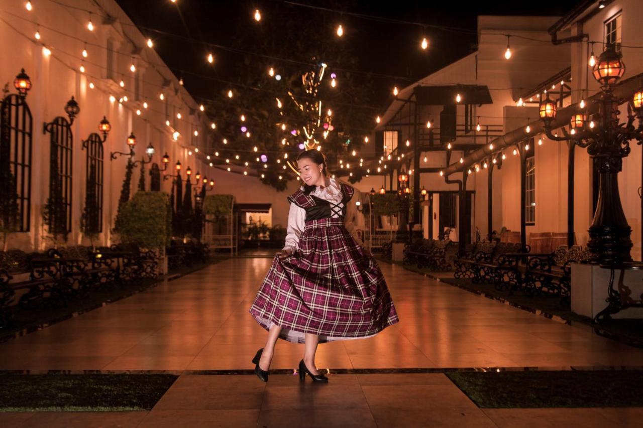 Petit Boutique Hotel Solo ภายนอก รูปภาพ